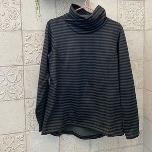 Columbia turtleneck sweater